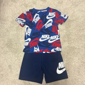 Nike boys 2 piece outfit